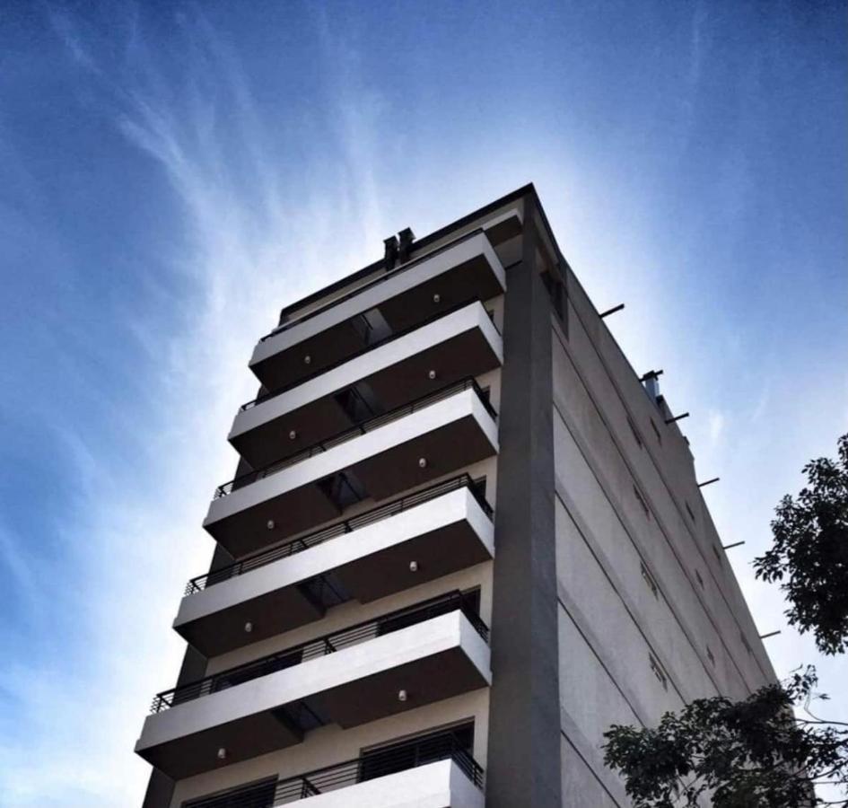 Departamento Amoblado Temporario- Posadas Mdz 6D エクステリア 写真