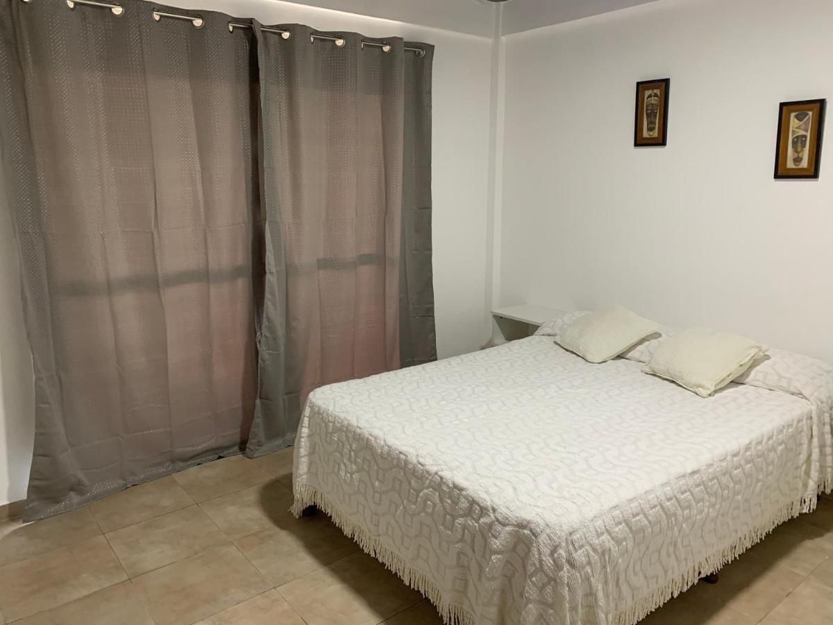 Departamento Amoblado Temporario- Posadas Mdz 6D エクステリア 写真