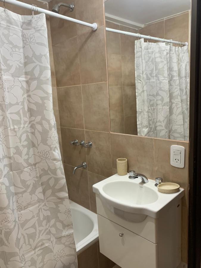 Departamento Amoblado Temporario- Posadas Mdz 6D エクステリア 写真